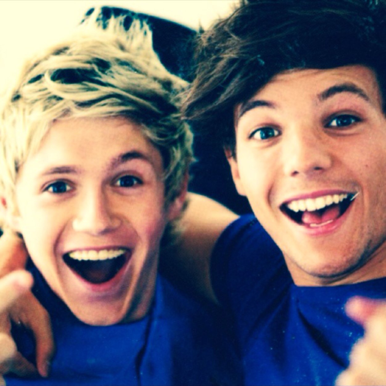 free follow bc youre fab ♔ ily and so does your sunshine ☼ follow @mang0styles if ya want :) if u want me to rt anything just dm dat ish