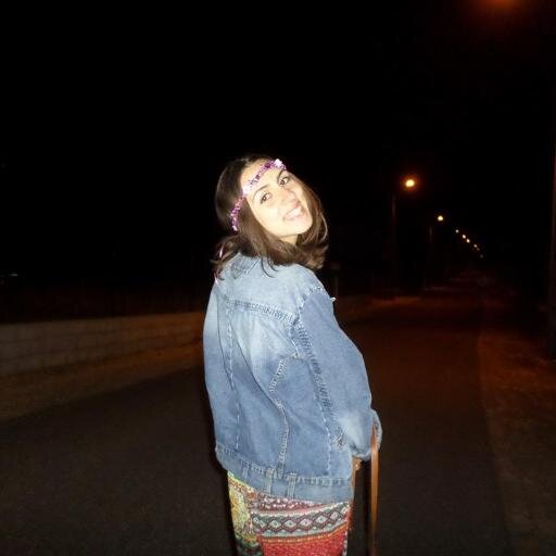 rafaela_2303's profile picture. I am a piece of the universe, I like yellow stuff, hipsters run the world, sometimes I do jokes so follow me.