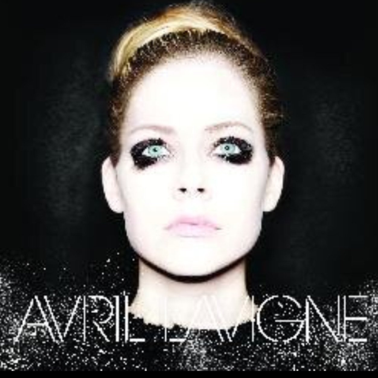 |Daily news from Avril|Forever will be a little black star|Ask me to follow back|AVRIL LAVIGNE now avaible|Hello Kitty now out|