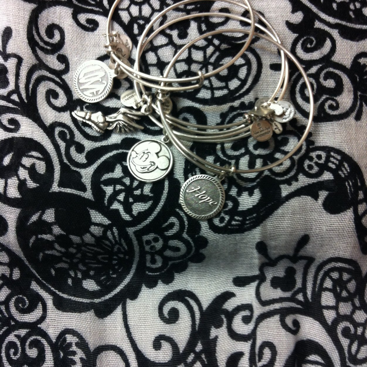 mlaw11's profile picture. 