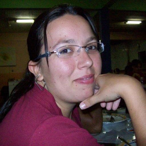 Você pode sonhar, projetar, criar e construir o lugar mais maravilhoso do mundo. Mas precisará de pessoas para tornar o sonho realidade.
