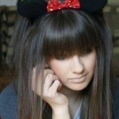 yanina2002222's profile picture. 