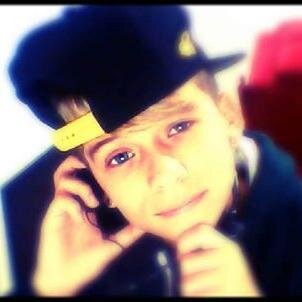 te amo muito mc pedrinho criado dia 08/05/2014  meu lindooo @McPedrinhoDom dom,dom,dom,dom,dom fece #feminino