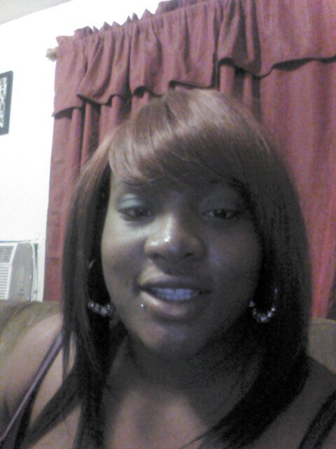 Some  may love Me & sOme May wOnna bee mee the Only Twitter Of moochie Norris !!!!GETTin that shiTT!!!Aim Mzsoreal09.