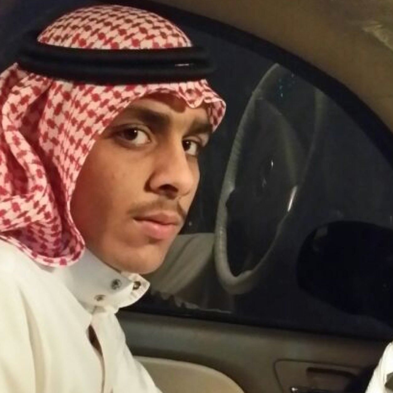 آمي ❤️

ولك ف هذا الوقت دعوهٓ 
حفظك الله من كل سوءً يا جنتي...”