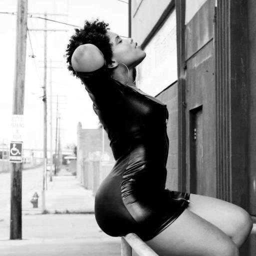 1stclassmodel's profile picture. GOD Malaiya ReNae Singer Model Dancer Creator at DanceOn TV Network 

http://t.co/BAE25Nnf1Y