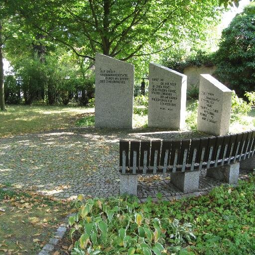 connylogo's profile picture. 