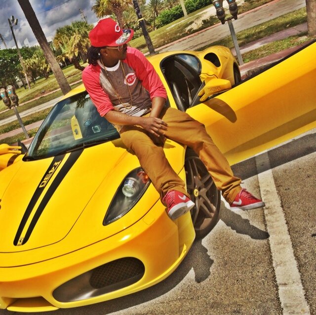 Rap artist Contact: raheazymusic@gmail.com 
✈️First Class Music✈️ 

Download My Mixtape (The Takeoff) On http://t.co/9fIXy6KvBR
instgram rah_eazy