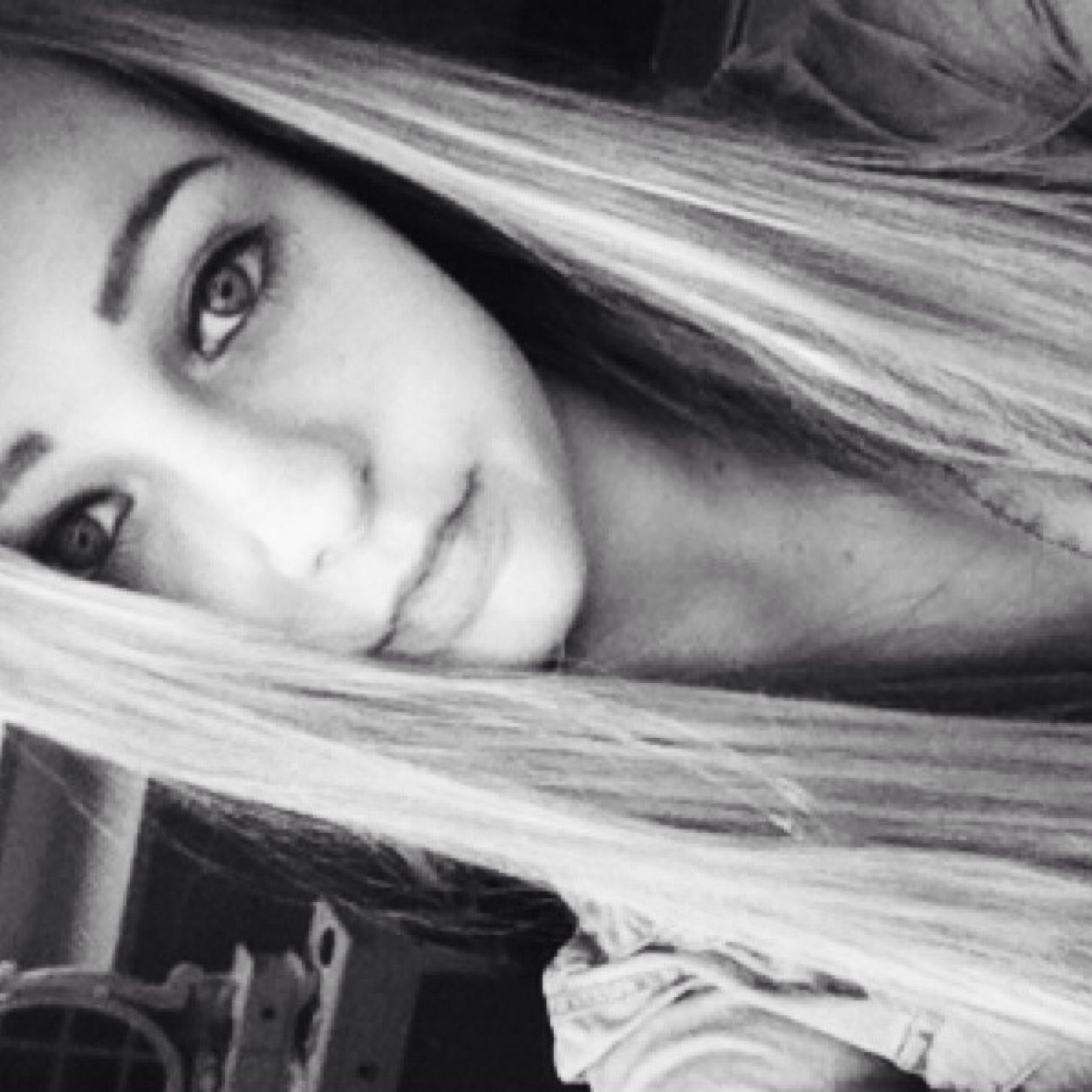 xmichhh_'s profile picture. Instagram: michellebrouwer_