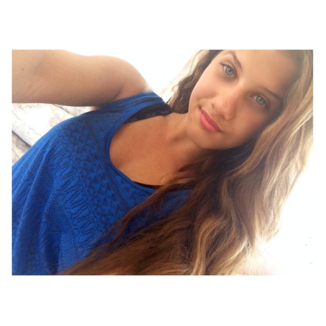IG ; Britnyelisa_