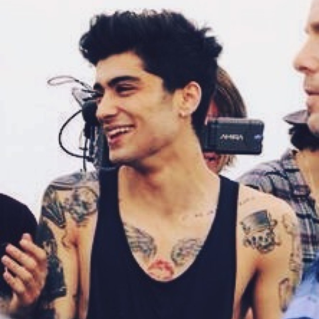 heeiharry's profile picture. I wanna be UAN and Live while I'm young  since:20/03/2012 respondida pelo @real_liam_payne na Twitcam 08/04/2012  ♥