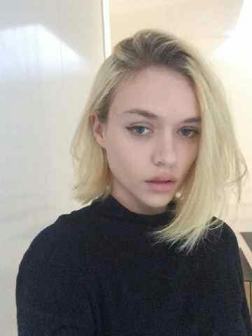 rehap__'s profile picture. I don't care :) .