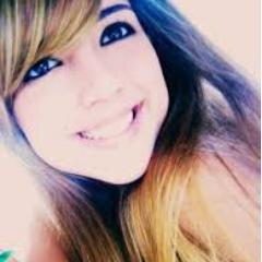 a vida é minha.mas o coração é seu o sorriso é meu mas o motivo e vc