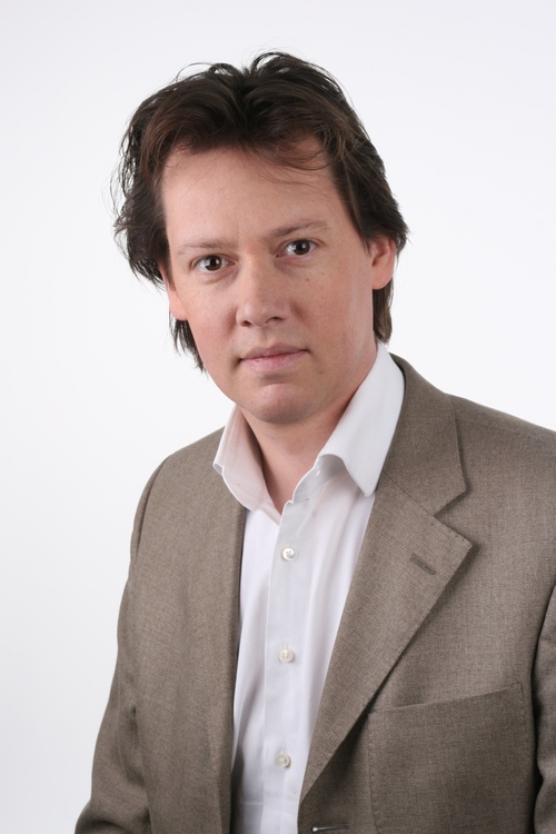 Op zoek naar de perfecte mix van klantenservice, online netwerken en bankieren.
