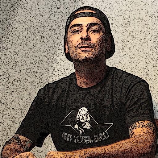 Apresentador: Submundo do rap, Esporte Cidadã e Mixed Night Sessions na Radio cidadã FM 87,5, DJ & Produtor Musical Joe Maxx , RapRoots.