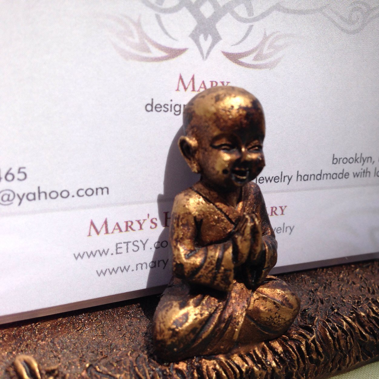jewelry maker & sanger extraordinaire...spreading love, the brooklyn way