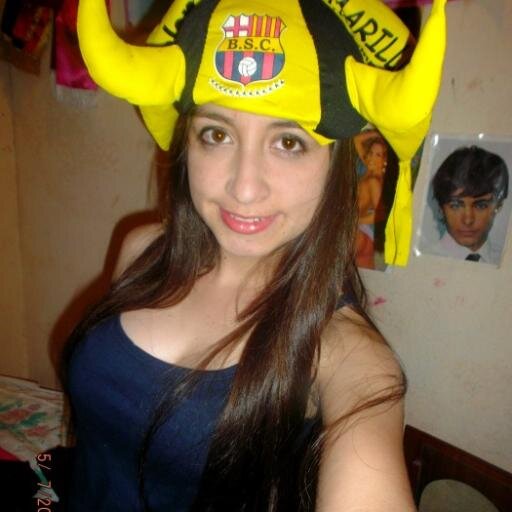 La vida es un reto: vívela, siente, ama, ríe, llora, juega, gana, pierde, tropieza, pero siempre levántate y sigue.!! ♡ ‏https://t.co/jTITcDJUJY