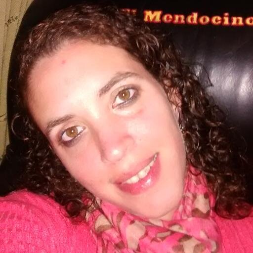 Docente,amante del Patin Artistico,disfruto de mis tiempos libres con mi flia. y con amistades,me encanta estar en contacto con la naturaleza!