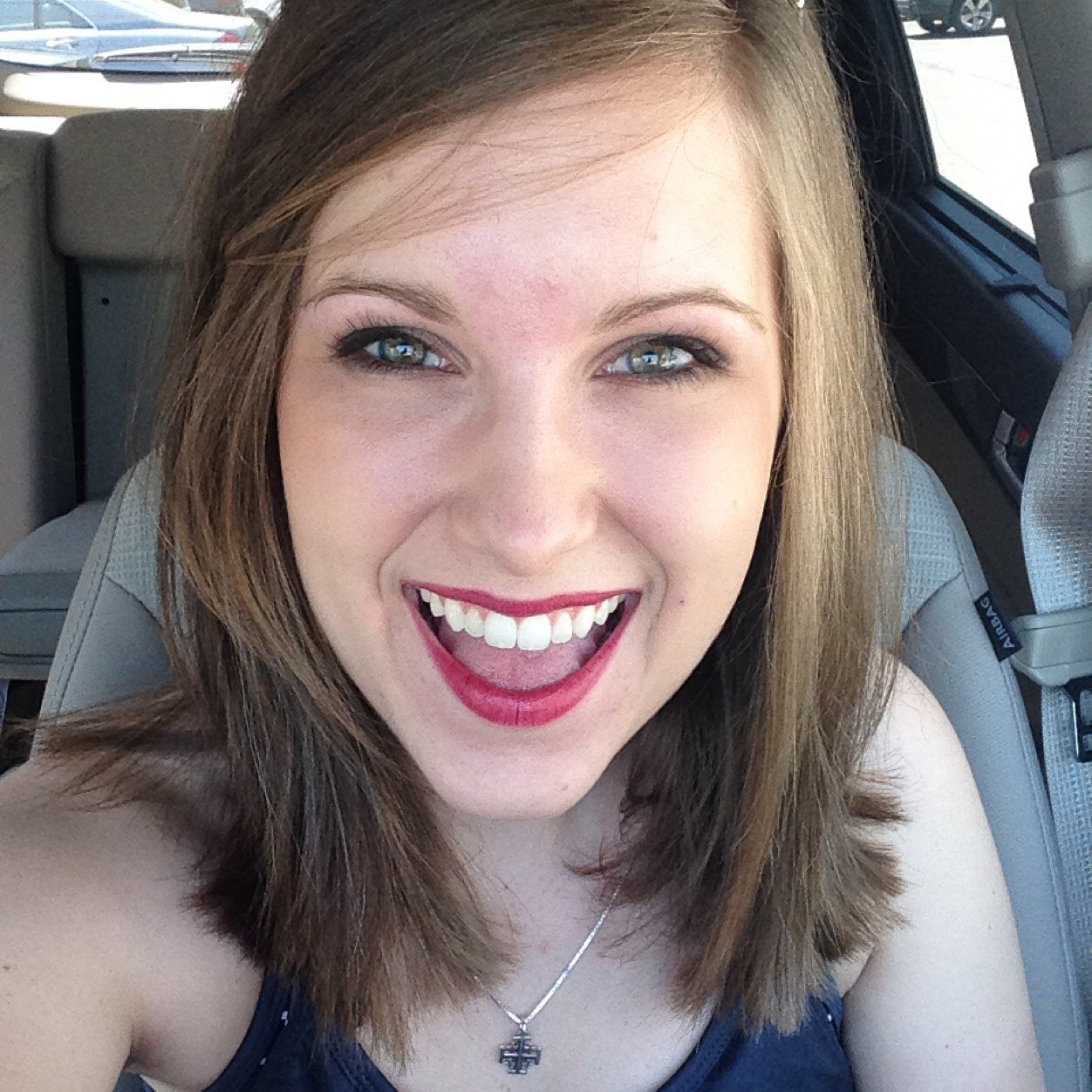 JennLPlett's profile picture. 