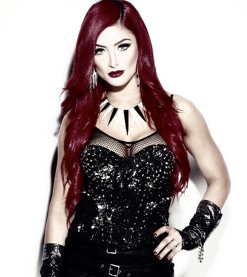 crimson locks that are filled with passion. forever will her mark be made as ms. #allredeverything. [not @natalieevamarie, just roleplay]