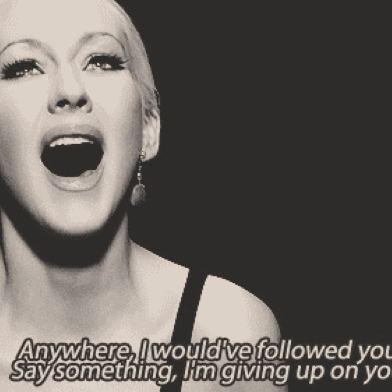 LiveOnAndHappy's profile picture. Mientras la sociedad me reprime, Con un pie aun dentro del closet.. Cuenta alterna