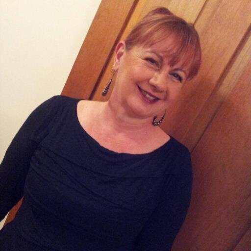 diemperdidi's profile picture. motorcycling, books, feminism, vegetarians, quakers, webweaver, doctor who, roller derby, haigh's chocos, fuic.