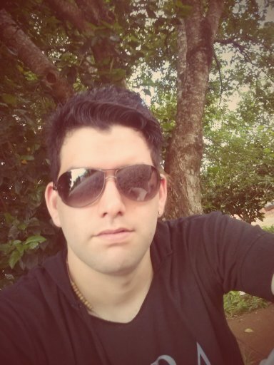 2Ideos's profile picture. 