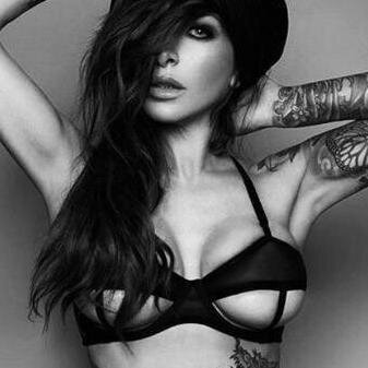 TwitHotty's profile picture. 