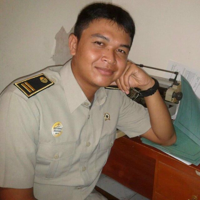 dalam hidup ini banyak sekali hal hal yg begitu indah? jd jangan sia siakn hidup ini