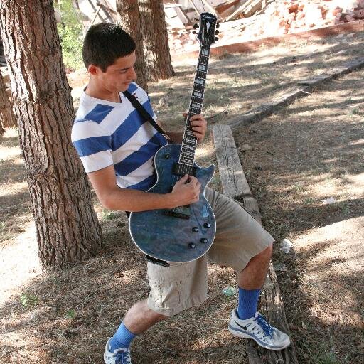 johnathan_wayne's profile picture. 18, some call me the decendent of slash, United States Marine, i love tennis that is my isn:)