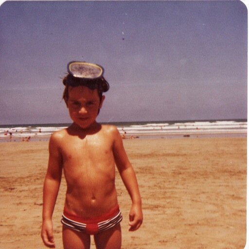 julesrodda's profile picture. Eat 'em.