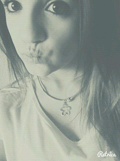 →[WombisEternas♡]←  ¥ Te deje de buscar , no de querer ¥  •Lairel Lopez.XV•《Te va a doler cuando sonrria y no sea por ti 》