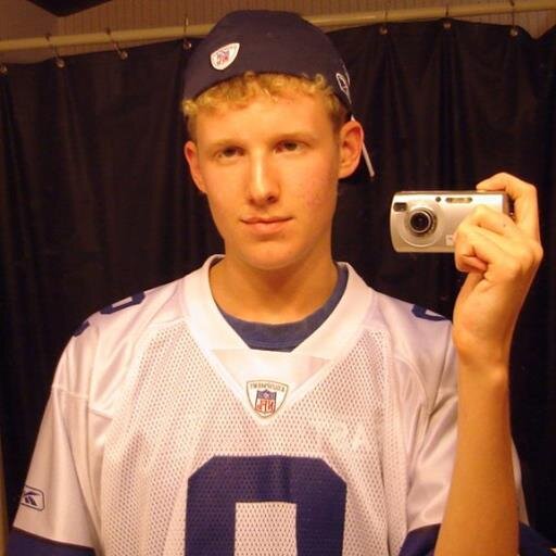 Bryan Is just gangsta. PARODY/ Fan account for @BryanStars
