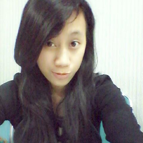 Nisaayupratama's profile picture. @DesignProduct ITS 2012 @ Poltek UBAYA Secretary 2013