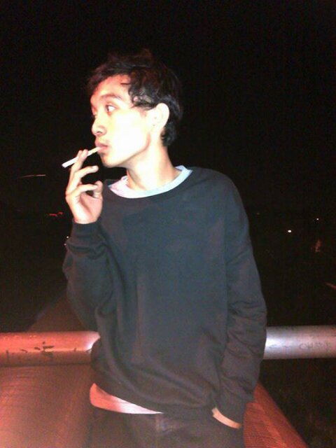 (' ; ')  ha senyum end senyum ha (' ; ')