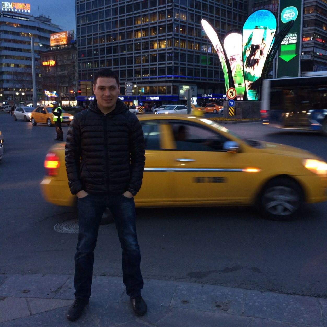 mapos7715's profile picture. 