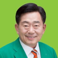 안녕하세요. 
순천시장 조충훈입니다.
화합과 칭찬으로 함께 소통하고, 
함께 참여하는
시민이 주인되어 아름다운 사람들의 도시 順天을 만들어 갈 수 있도록 최선을 다하겠습니다.