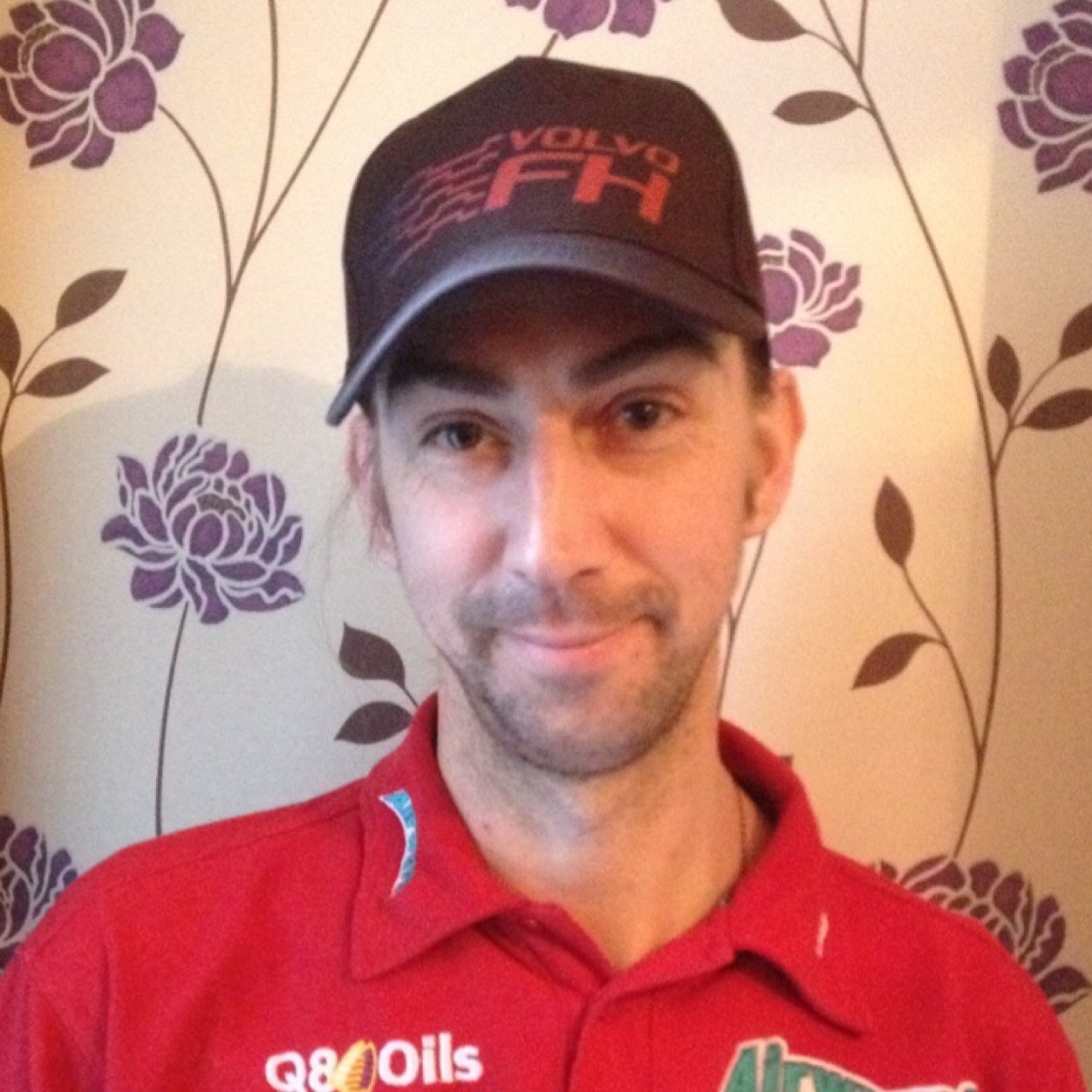 smurfy_king's profile picture. HGV driver