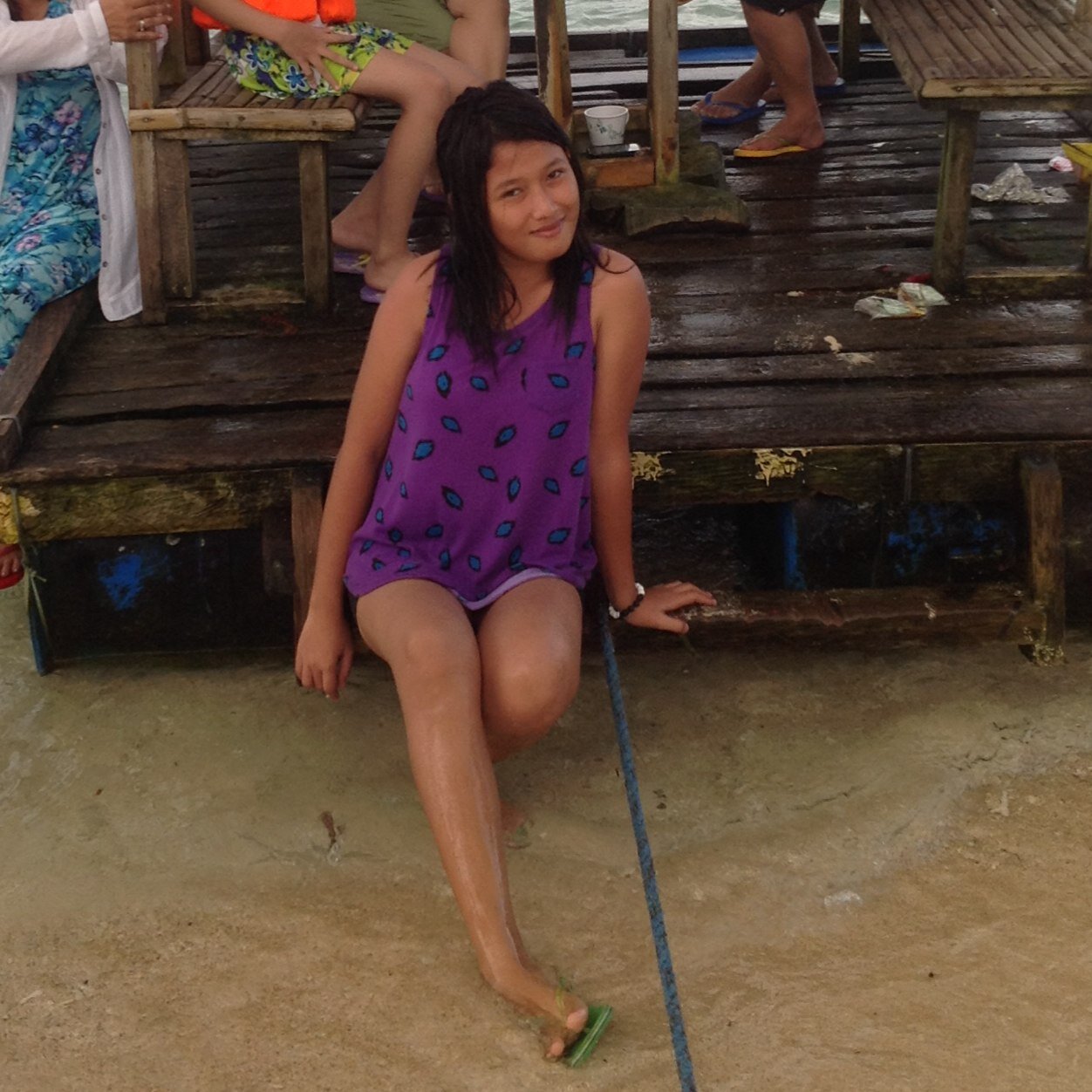 AthenaDoinog's profile picture. Magic is believing in yourself,if u can do that,you make anything happen :)