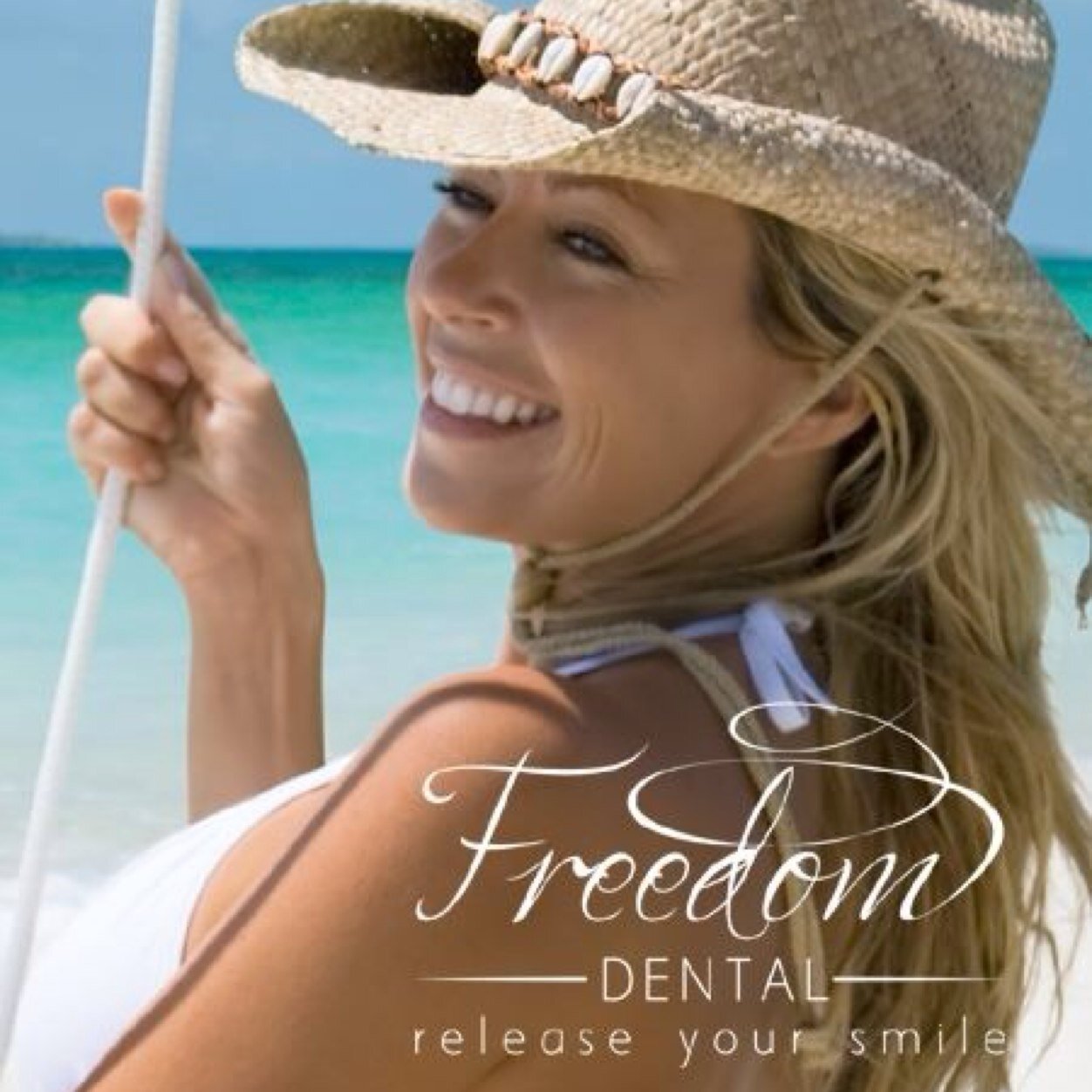 We aim to bridge the gap between dentistry, artistry & hospitality, so you can experience a day spa for your smile.
Call 1300-4-FREEDOM to release your smile!