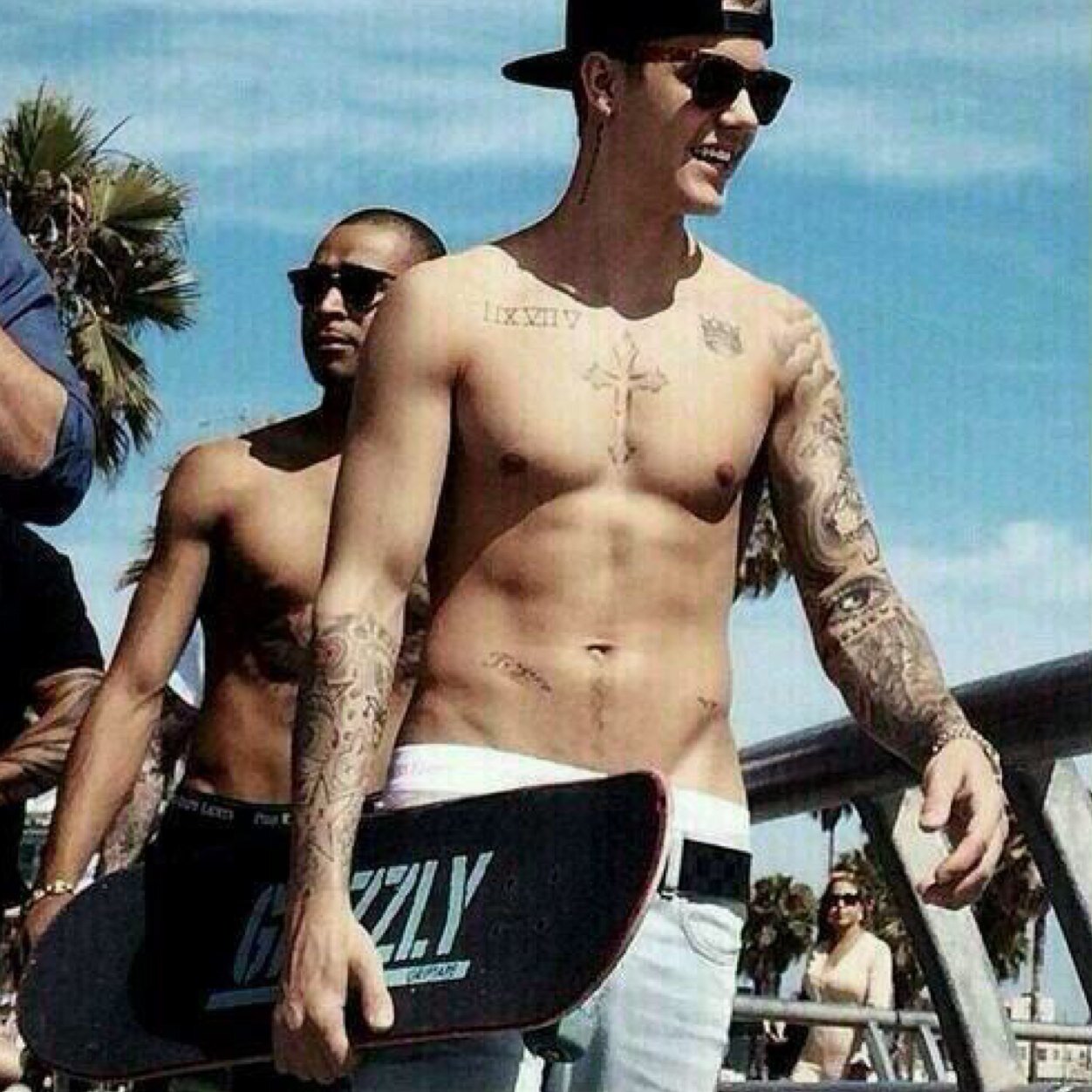 A person once asked me to choose life or Justin I chose life what they didnt know is that Justin is my life. ❥ Justin, LilTwist, Tay and Cody follows. Blessed