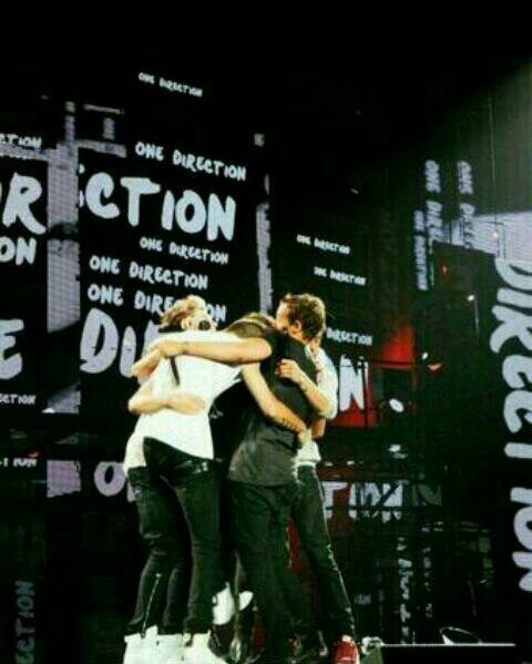 NIALL-LIAM-LOUIS-HARRY-ZAYN