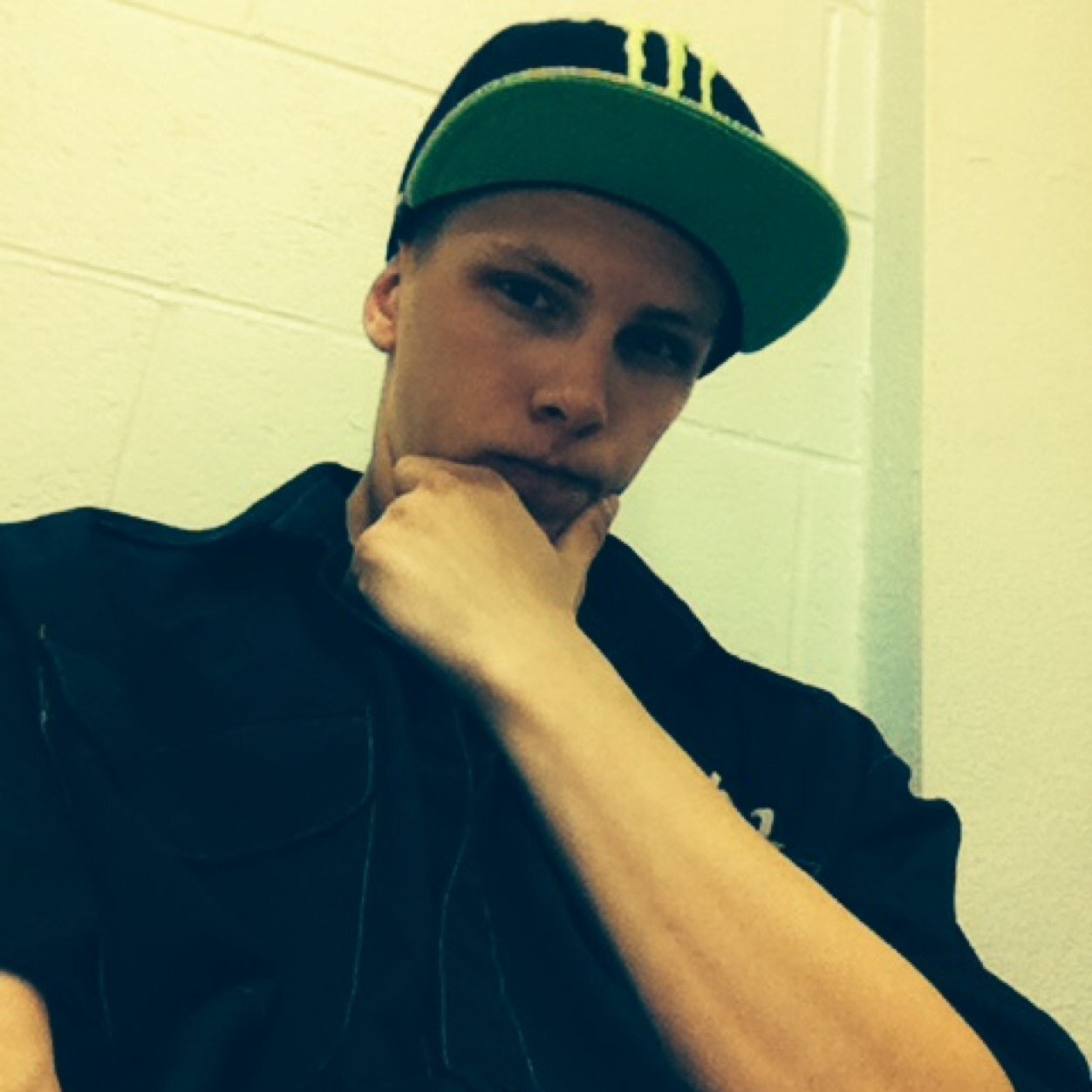 Follow for a follow!