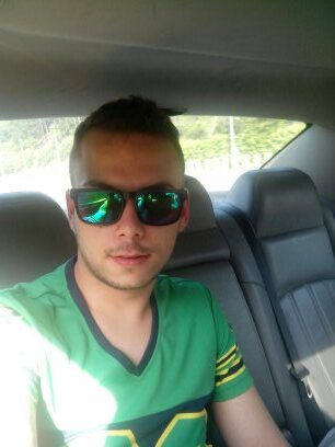 fitoito22's profile picture. Nada mas superior que uno mismo y los suyos              Lucha,se feliz y nunca te rindas!!;)