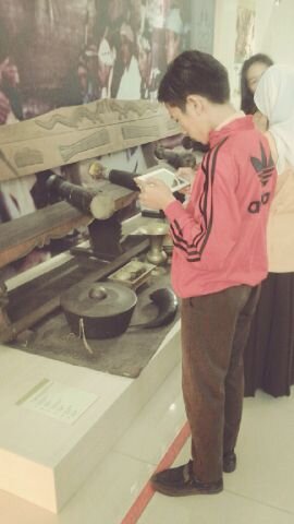motot vespa memang antik !