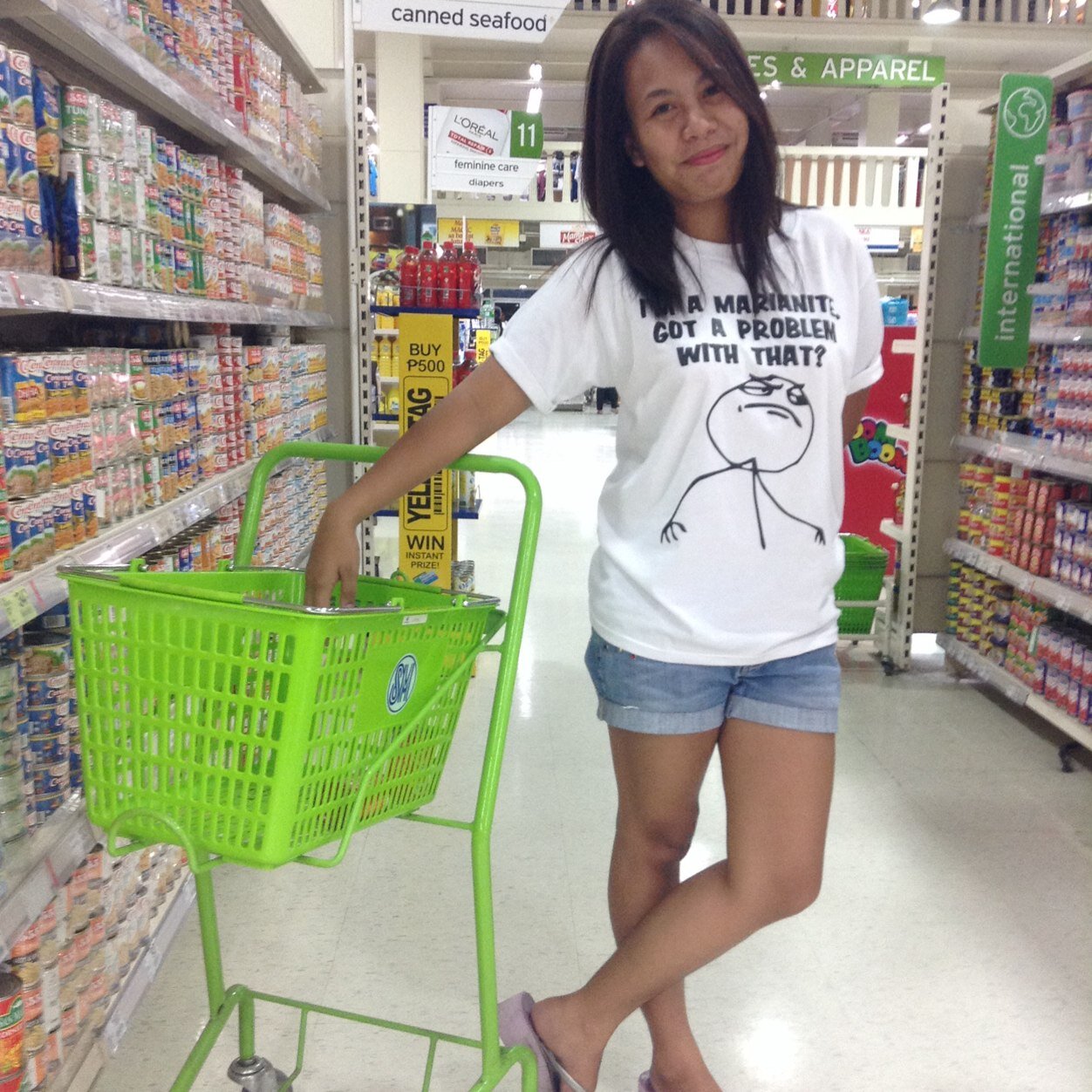 reinajoyyy's profile picture. 