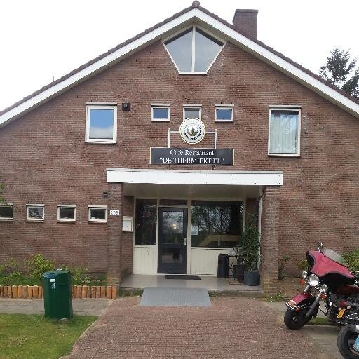Café Restaurant De Thermiekbel
Dagelijks geopend vanaf 08:30 uur
Apeldoornseweg 203 Arnhem