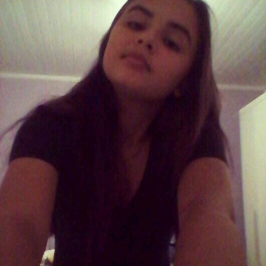 insta: @_bythayna