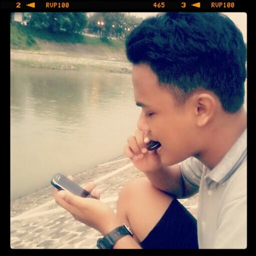 destaNug1's profile picture. I'm a simple man |  ♥ @deanemon