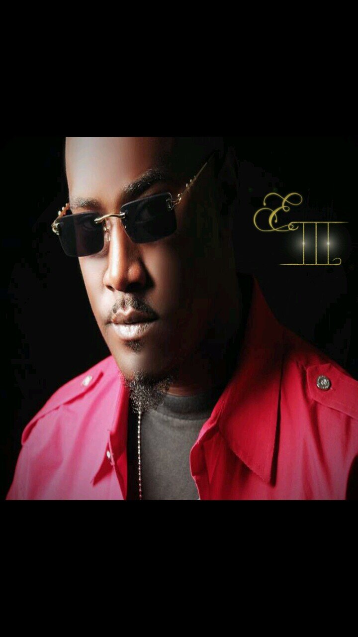 YAE MUZIK ARTIST E3